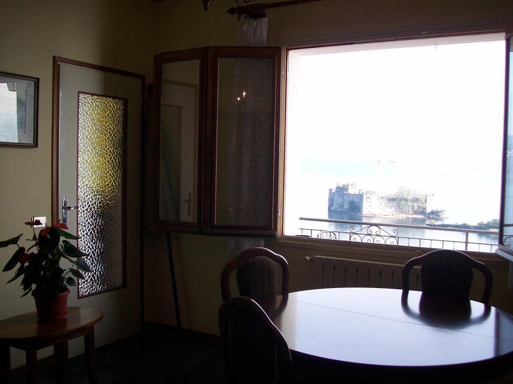 Casa Ai Castelli Apartment Cannobio Exterior photo